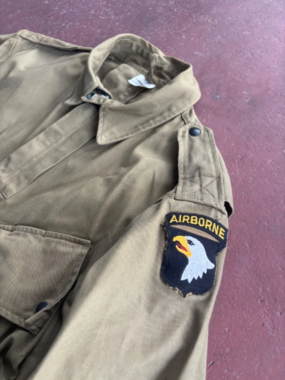 WWII US AIRBORNE PARATROOPER M1942 M42 REINFORCED JUMP JACKET XXL 52R ATF PATCH